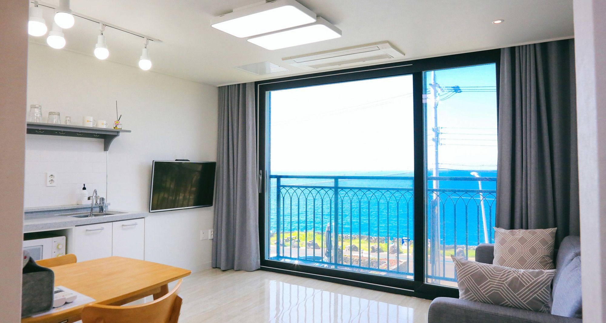 Plumeria Pension เมืองเชจู ภายนอก รูปภาพ